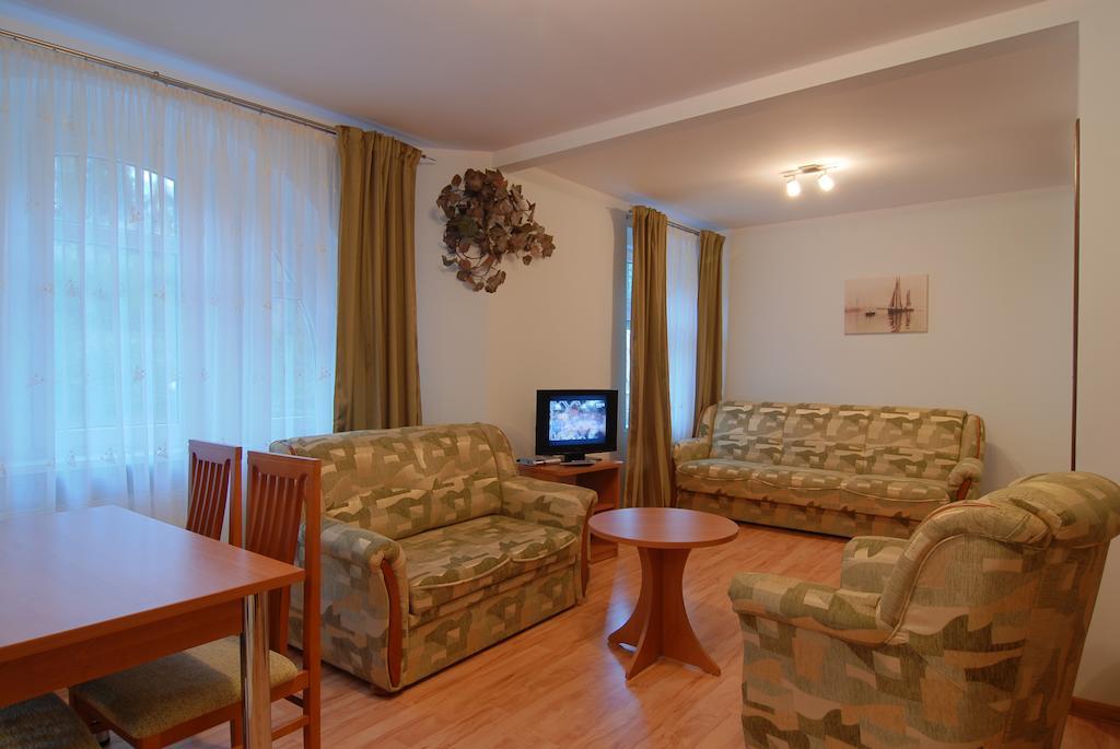 Apartamenty Carmen Шклярска Поремба Стая снимка